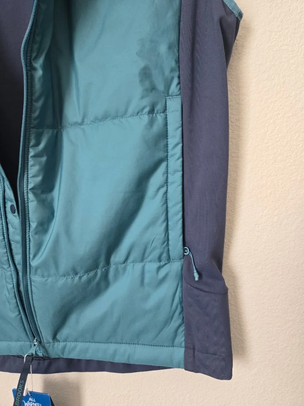 Brooks Men's Shield Hybrid 3.0 VestRunning Vest Storm Blue Size XS *SMALL STAIN*